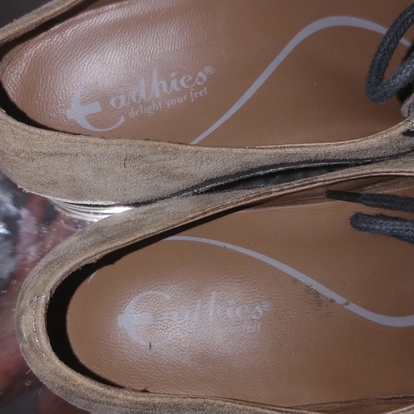 EARTHIES Comfort Berlin Suede Oxford Shoe 8.5 - Picture 6 of 11
